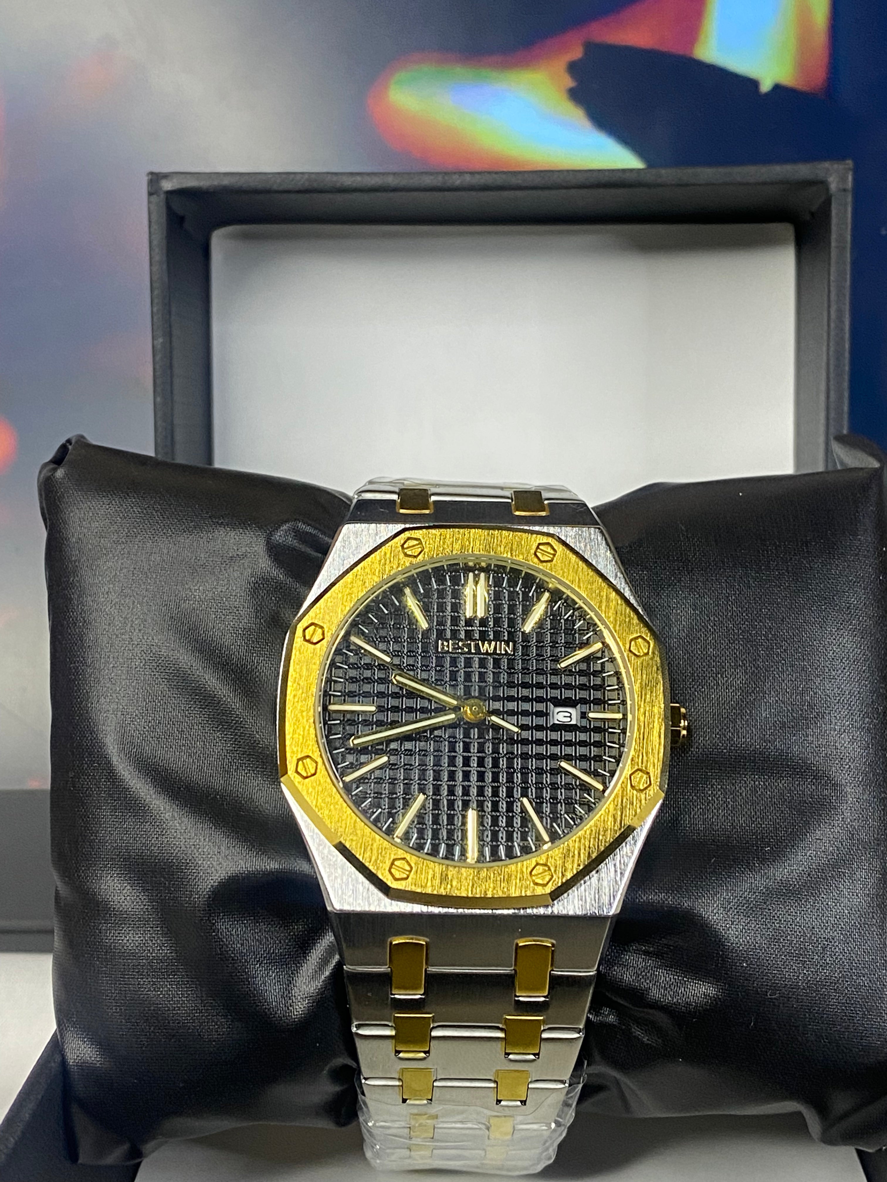 Royal Two-Tone Luxury Watch – Black Checker Dial