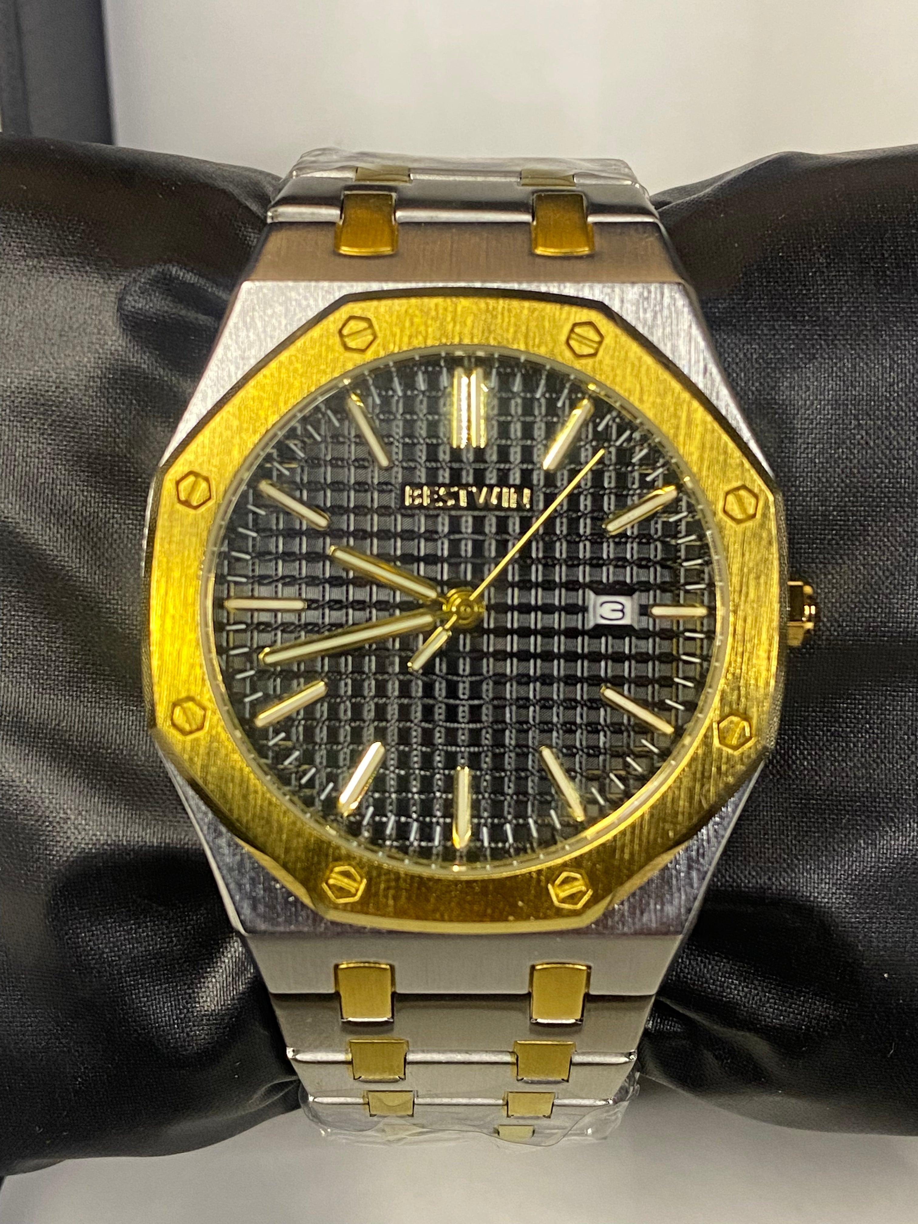 Royal Two-Tone Luxury Watch – Black Checker Dial
